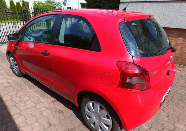 Toyota Yaris cena 7900 przebieg: 266900, rok produkcji 2008 z Tłuszcz małe 46